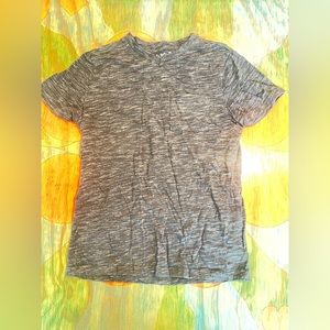 Cat & Jack Boy's Short Sleeve V-Neck One Pocket T-Shirt Size Med 8-10 Gray.